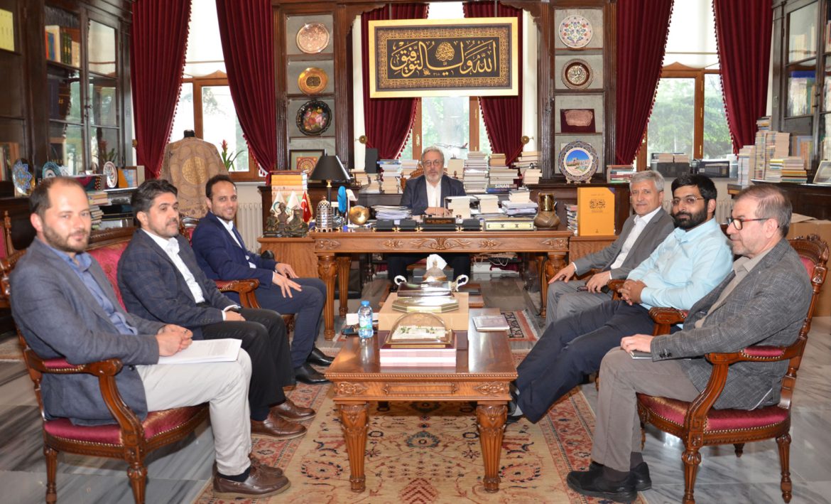 a-delegation-from-tabriz-islamic-arts-university-visited-ircica