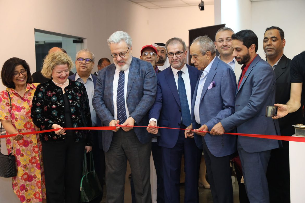 calligraphy-exhibition-and-workshop-at-bahrain-contemporary-art-association