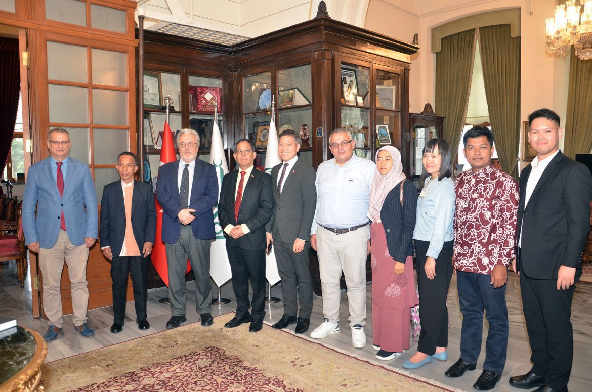 visit-of-the-ambassador-of-thailand-to-ircica
