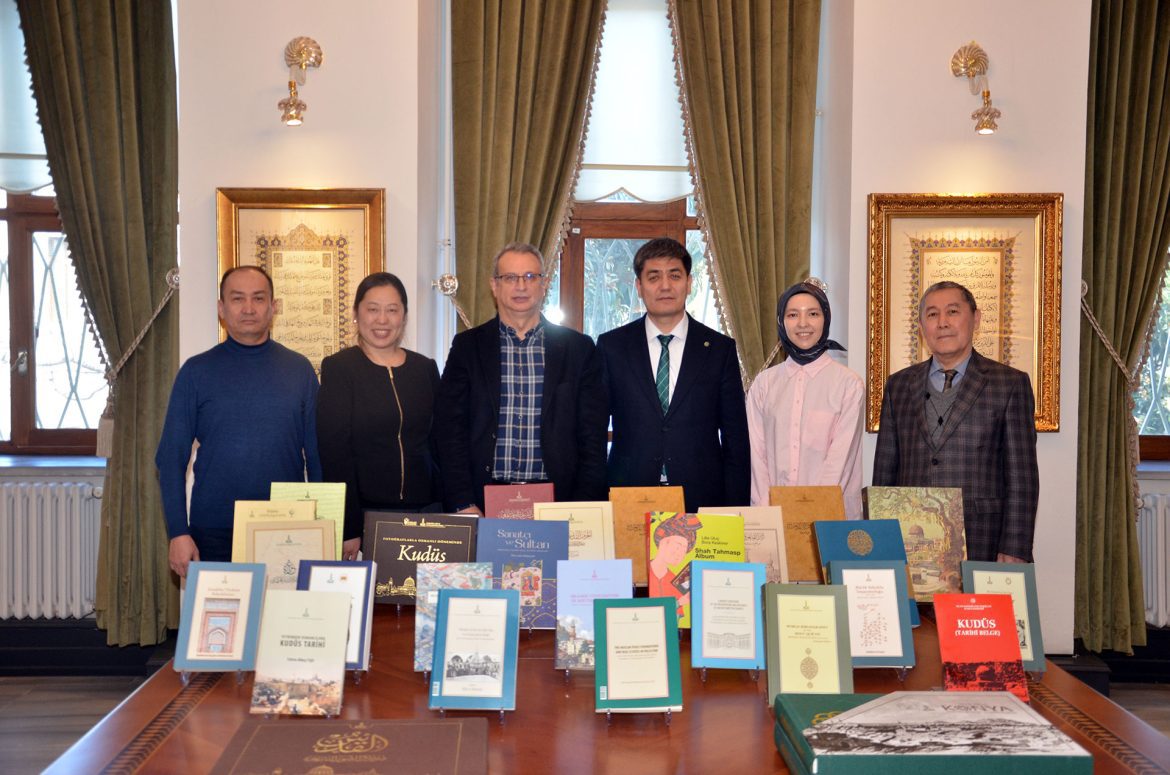 scholars-from-kazakhstan-visited-the-centre