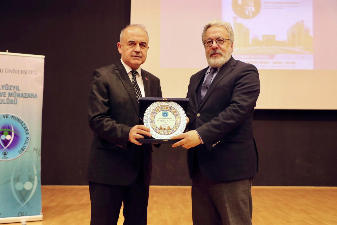 ordu-universitys-award-to-ircica-director-general-prof-dr-mahmud-erol-kilic-1